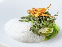 【プティアッシュ】兵庫の恵みを堪能、メインは兵庫県産黒毛和牛(神戸髙見牛もも肉)前菜3品とダブルメイン+デザート(全6品)