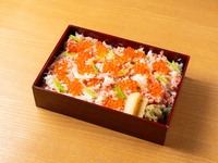 季節の土鍋炊き込みご飯