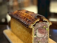 旬を味わう創作フレンチ【スペシャリティ パテ・アンクルートコース】（メイン：豚肉ロティから）