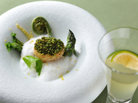 Seasonal Dinner Course + Non-Alcohol Pairing