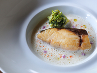 LUNCH COURSE "TOKINOKA" with One Drink + OWAN and Wagyu Beef Steak Upgrade