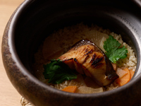 제철의 사치미선(계절의 밥솥밥)