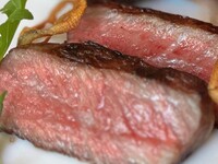 Kobe sirloin steak course with free flow including wine pairing