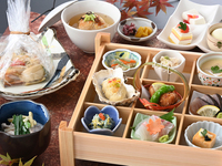 旬菜箱膳ランチ