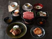 【毛蟹付き】石垣牛会席D（毛蟹酢ハーフなど全7品）