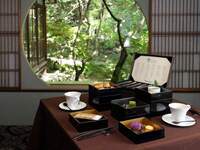 Five-tier heavy afternoon tea “Kyo KASANE” Private room guaranteed