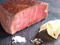 【特別メニュー】神戸牛ステーキ サラダ付