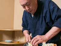VIPコース(焼き鮑、道産バフン雲丹)≪3名様以上のご予約の場合≫〈年末年始ご料金〉お一人様74,474円