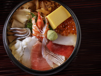 [Lunch only menu] Seafood Chirashi (Counter seats)