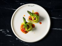 【Lunch】6,600円コース＋乾杯スパークリングワイン付