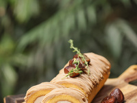 テイクアウト9月～11月限定「和栗のモンブランロールケーキ」15cm