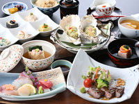 飲み放題付宴会プラン12000円（税・サービス料込）