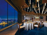 【公式HP予約限定】〈乾杯酒付〉みなとみらいの夜景を楽しむプレミアムディナー