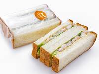 エビとアボカドサンド