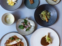 Dinner course Menu Plaisirs