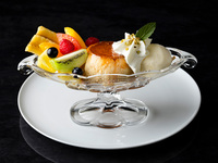 料理長考案！「プリンアラモード」