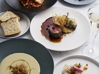 【17:00窓側2列目】みなとみらいの夜景を楽しめる全5皿のXmasディナーコース（12月24・25日限定）