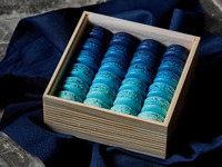 Dusit Blue Macaroons 24-piece set (gift box included)