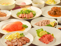 B Course: 8 dishes (7,370 yen)