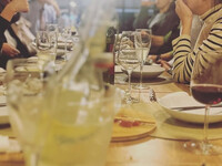 요리사 오마카세 연회 코스＋120분 음료 무제한