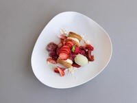 [Seasonal mille-feuille & drink combo]