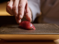 【テーブル席】「大いにおまかせ」コース 全18品程度