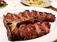 迷ったらコレ！【AKASAKAコース】当店自慢のTボーンを含むメニューを一通りご堪能いただけるコース