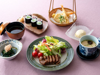 Children's meal: 3,800 yen (tax and service charge included)