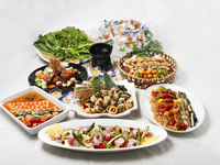 Enjoy food from our own farm! Dinner buffet | Adults (junior high school students and above)