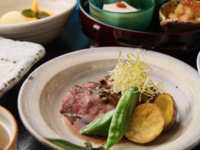 夜会席 　8,000円