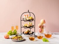 【平日：天空のアフタヌーンティー】季節のティーフードや鮮魚カルパッチョ＋スパーク等フリードリンク