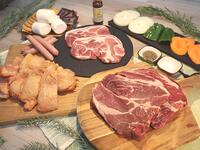 [BBQ set with steak meat]