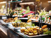 【休日(土)(日)(祝)】★期間限定人気プラン★“ご飯がおいしくなるランチ”4名様