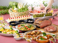 Weekend and Holiday Lunch Buffet (Adults)