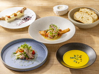 DISTRICT Lunch Courses（Weekend）