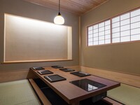 Wild pufferfish and live Matsuba crab course  (Price shown is for 1 person)