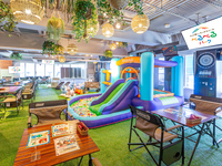  [Seats only] Kids space & cafe space