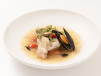 【デザートワゴン付】厳選・特選食材の名物料理を詰め込んだプレミアムコース