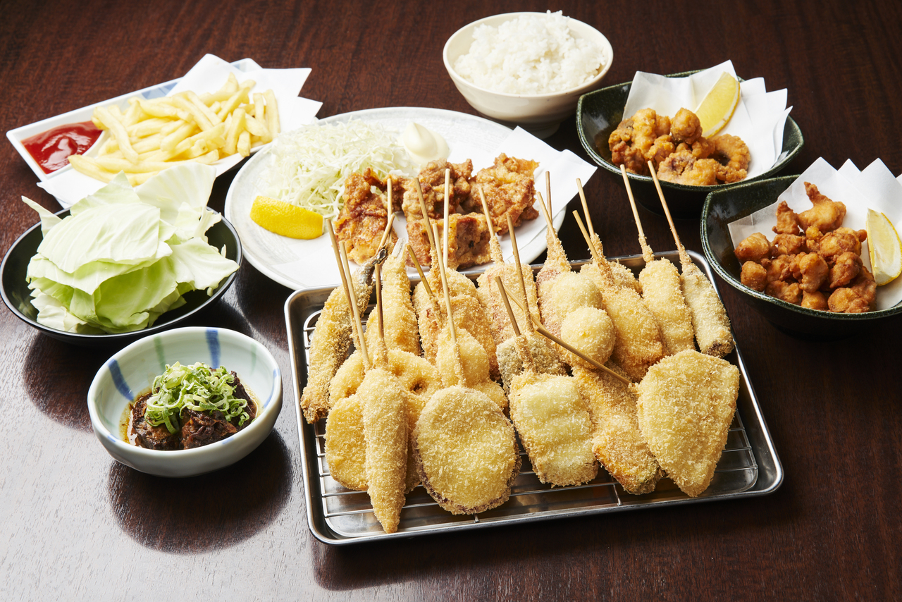 新世界 串カツ いっとく阪急三番街店 - Restaurant Guide - TableCheck