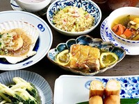 ◆WEB予約限定◆【女子会ディナーコース】香港レモンチキンやエッグタルトも