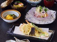 [Weekday lunch only] Kappo Kaiseki "Suzuran" *Free private room fee