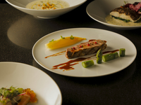 Menu Gastronomique ムニュ ・ ガストロノミック【前菜、スープ、魚料理、肉料理、デザートの全5品のフルコース】