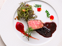 県産和牛のグリル + ハーフビュッフェ