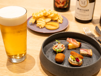 [Adult] Adult Night Pool & Light Drink Plan (French Snacks🍹One Drink Included) Set Plan💚Wednesday-Friday Only/Limited Quantity💚July & September