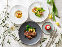 [Recommended for Father's Day!] Lunch course with a glass of sparkling wine and a message plate.