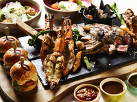 Free Private Room Party Plan [Dinner menu + 1 glass of champagne  + Free flow] *For 3-14 people 12,000 yen