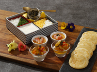 [Option] Anniversary fruit plate