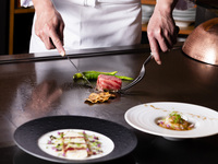 含免费饮品的铁板烧套餐