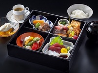 【ランチ限定】「かなや特製　松花堂弁当」 四季折々の旬の味を詰め込んだ華やかなお弁当、デザート・コーヒー付