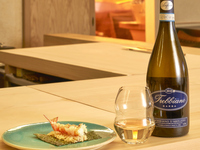 Omakase course + wine pairing 20,000 yen (tax included)